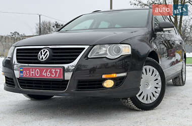 Універсал Volkswagen Passat 2010 в Лубнах