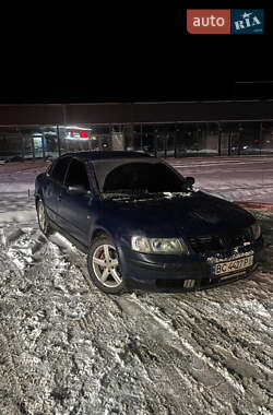 Седан Volkswagen Passat 1998 в Львове