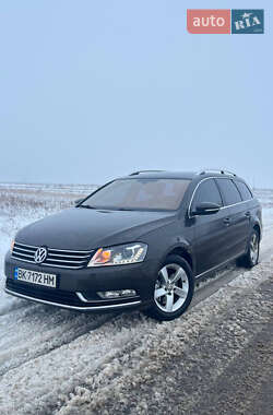 Універсал Volkswagen Passat 2014 в Сарнах