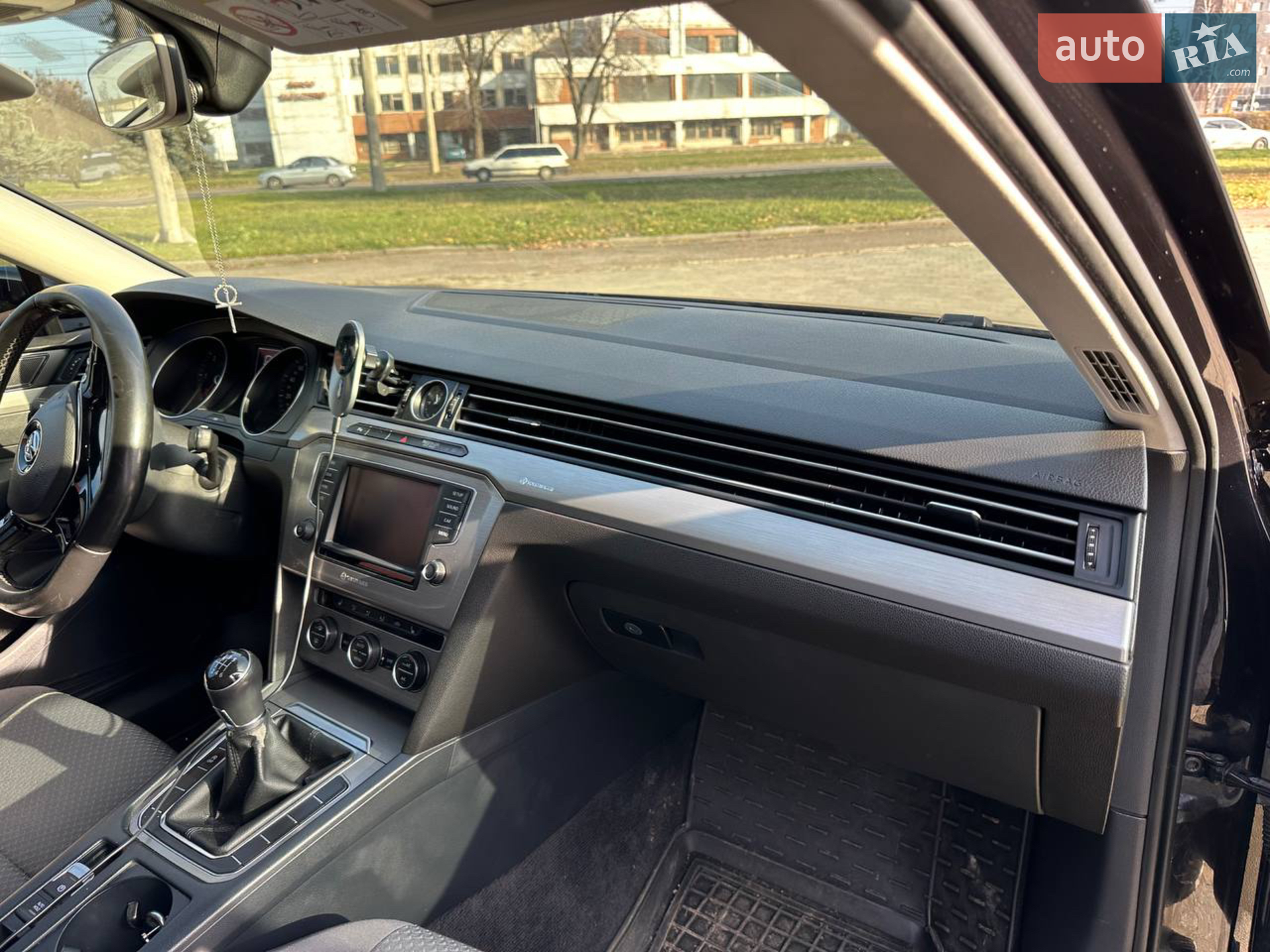 2015 Volkswagen Passat - мініатюра 12