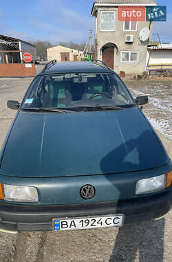 Универсал Volkswagen Passat 1989 в Долинской