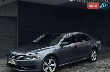 Седан Volkswagen Passat 2012 в Ужгороде