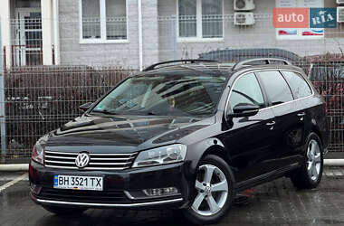 Универсал Volkswagen Passat 2014 в Одессе