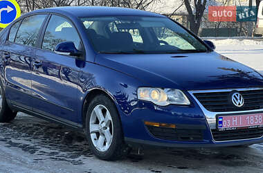 Седан Volkswagen Passat 2006 в Вознесенске