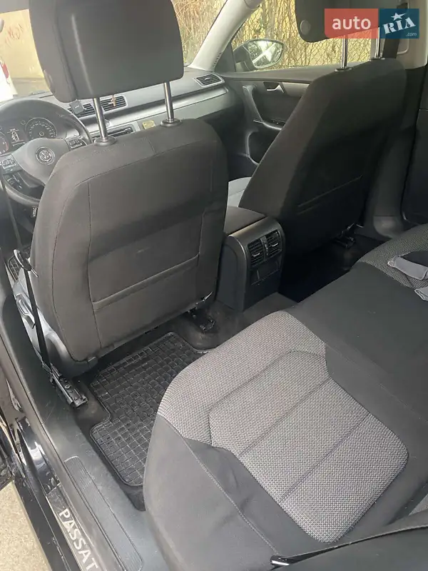 Volkswagen Passat 2012 VIN WVWZZZ3CZDP032749 фото оголошення 8 з 47