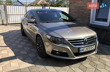 Седан Volkswagen Passat 2009 в Одессе