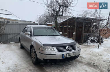 Седан Volkswagen Passat 2004 в Виннице