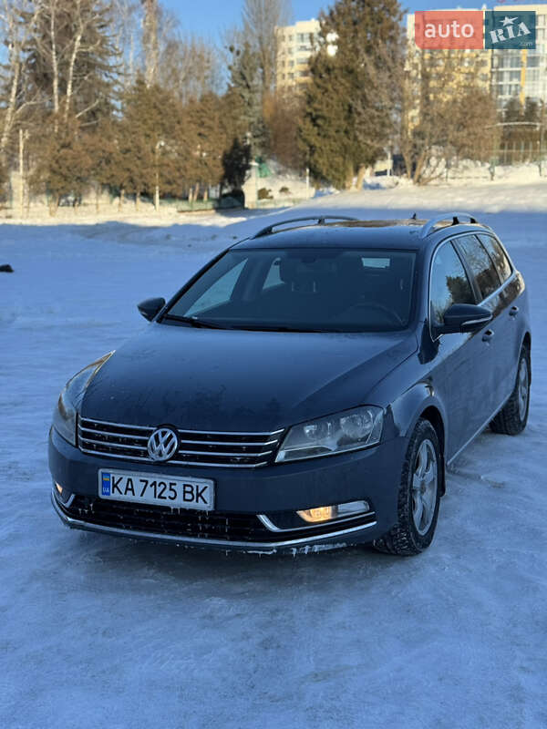Volkswagen Passat 2011