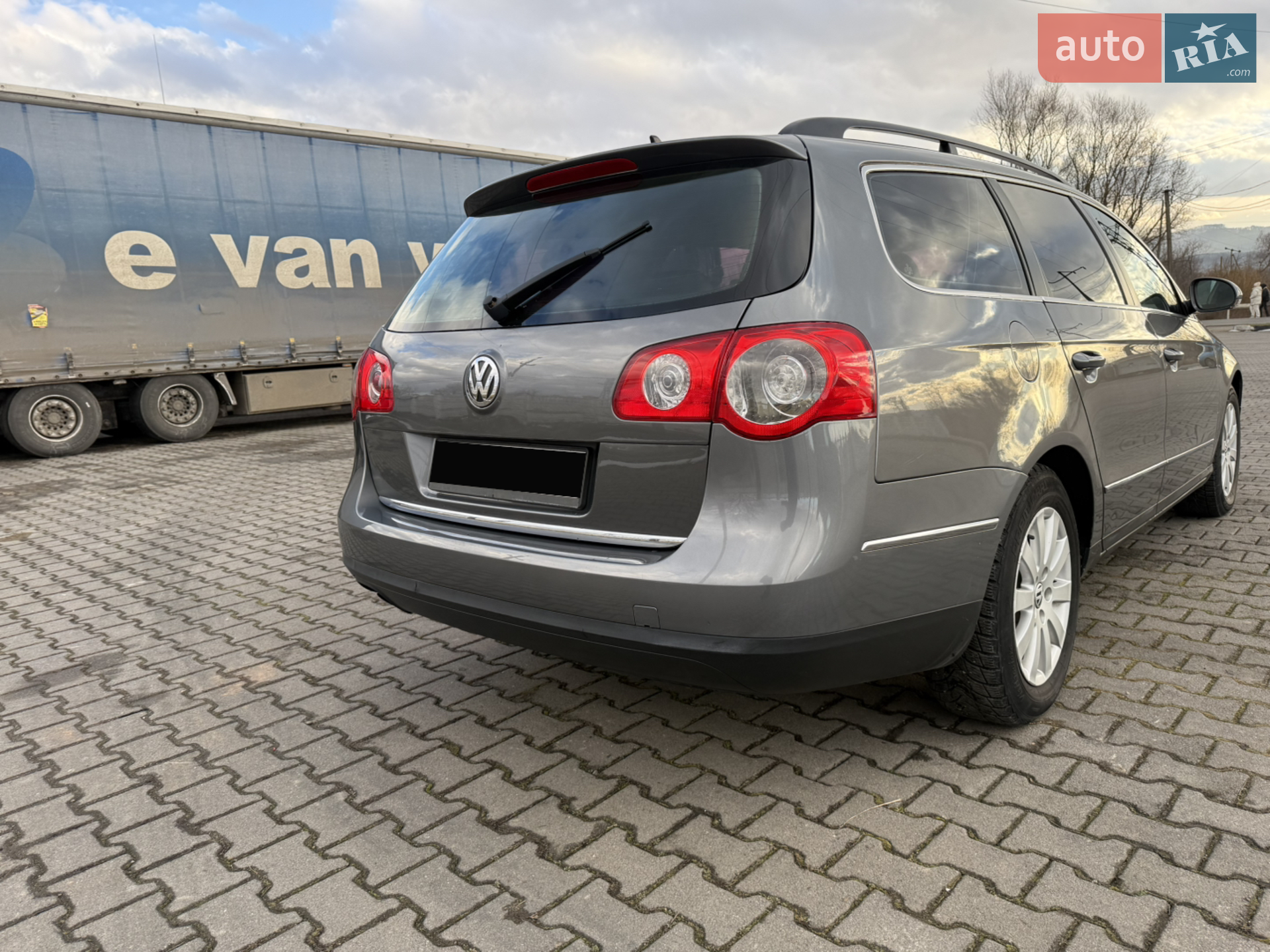 Volkswagen Passat 2008 VIN WVWZZZ3CZ8E156703 фото оголошення 5 з 26