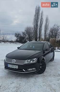 Седан Volkswagen Passat 2012 в Черкассах