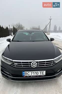 Універсал Volkswagen Passat 2018 в Буську