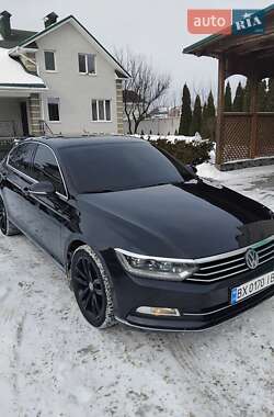 Седан Volkswagen Passat 2015 в Черкассах