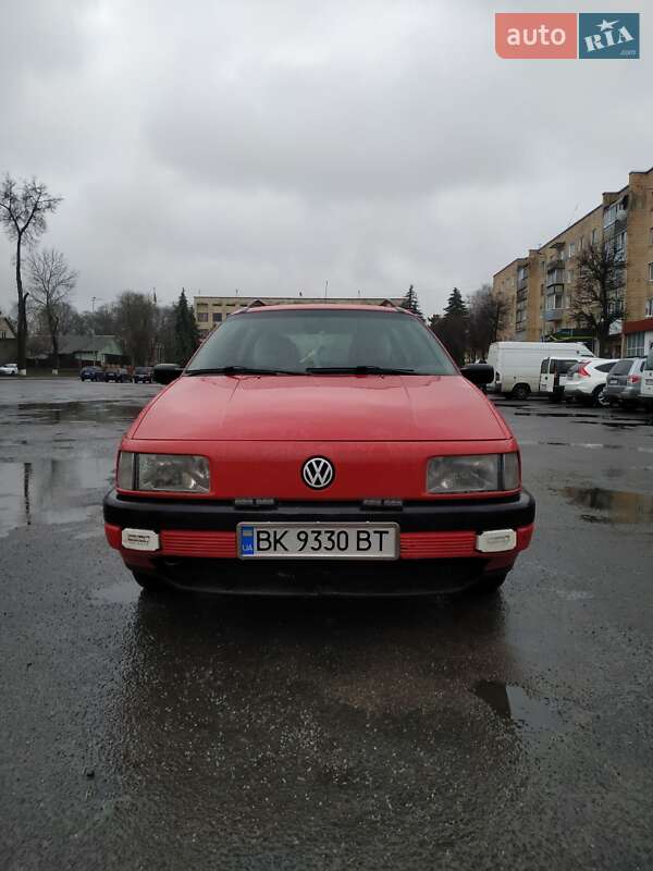 Volkswagen Passat 1993