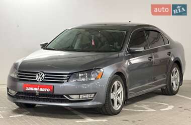Седан Volkswagen Passat 2013 в Киеве