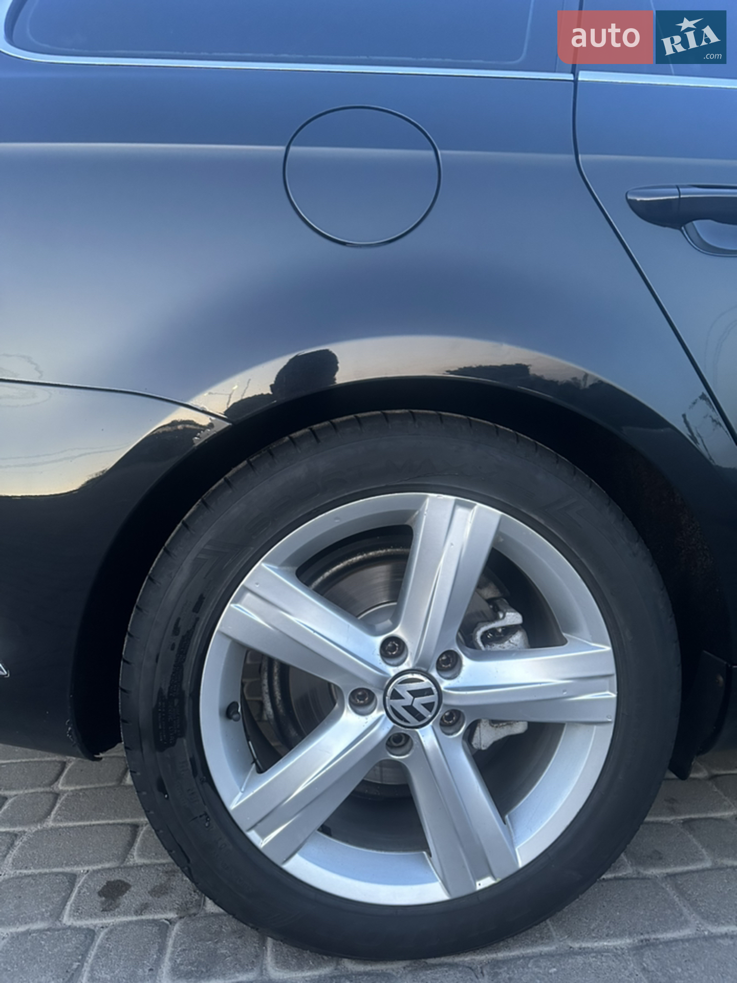 2011 Volkswagen Passat - мініатюра 11