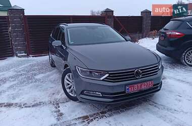 Універсал Volkswagen Passat 2016 в Луцьку