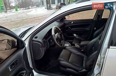 Универсал Volkswagen Passat 2004 в Глухове