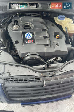Универсал Volkswagen Passat 2000 в Заречном