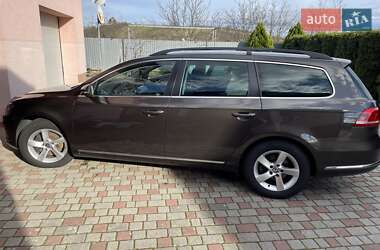 Універсал Volkswagen Passat 2012 в Ужгороді