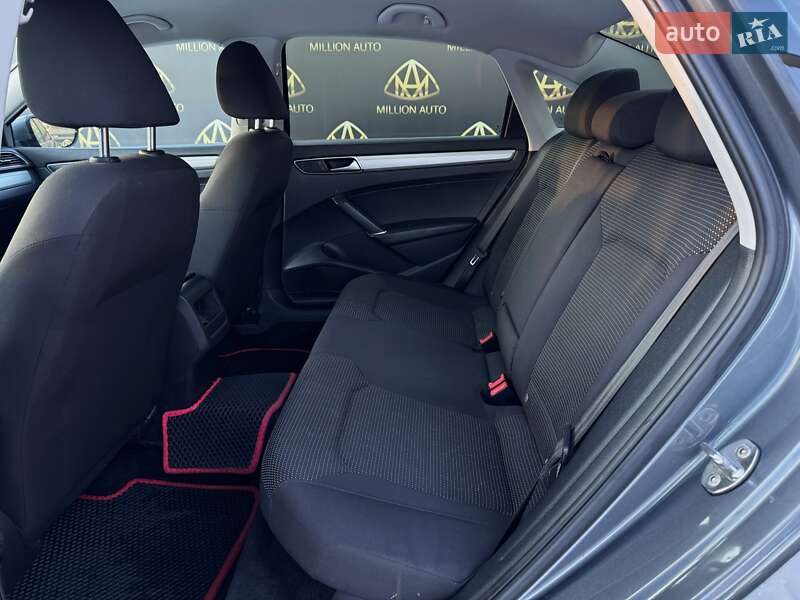 Седан Volkswagen Passat 2015 в Киеве фото 11 Седан Volkswagen Passat 2015 в Киеве