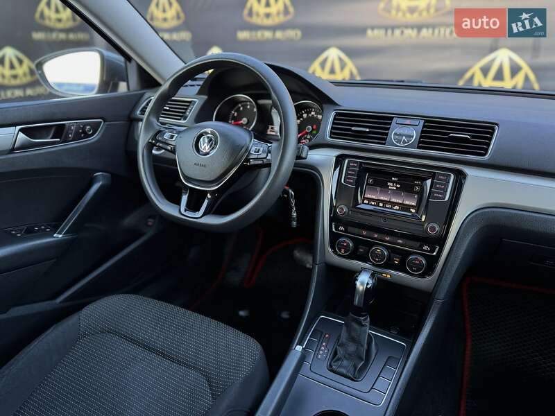 Седан Volkswagen Passat 2015 в Киеве фото 16 Седан Volkswagen Passat 2015 в Киеве