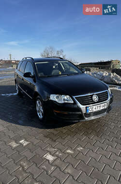 Універсал Volkswagen Passat 2009 в Чернівцях