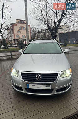 Универсал Volkswagen Passat 2010 в Ужгороде