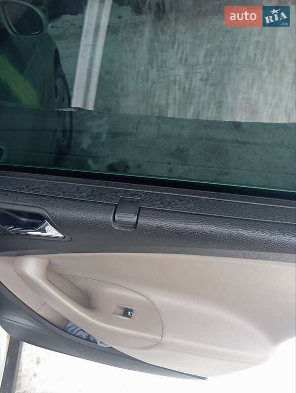 Универсал Volkswagen Passat 2006 в Черновцах