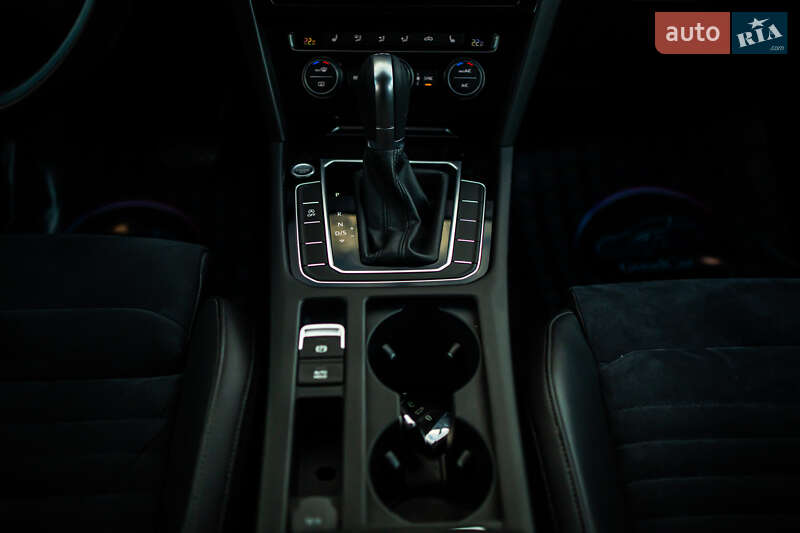 Универсал Volkswagen Passat 2019 в Луцке фото 71 Универсал Volkswagen Passat 2019 в Луцке