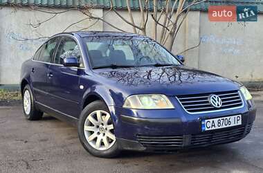 Седан Volkswagen Passat 2003 в Одесі