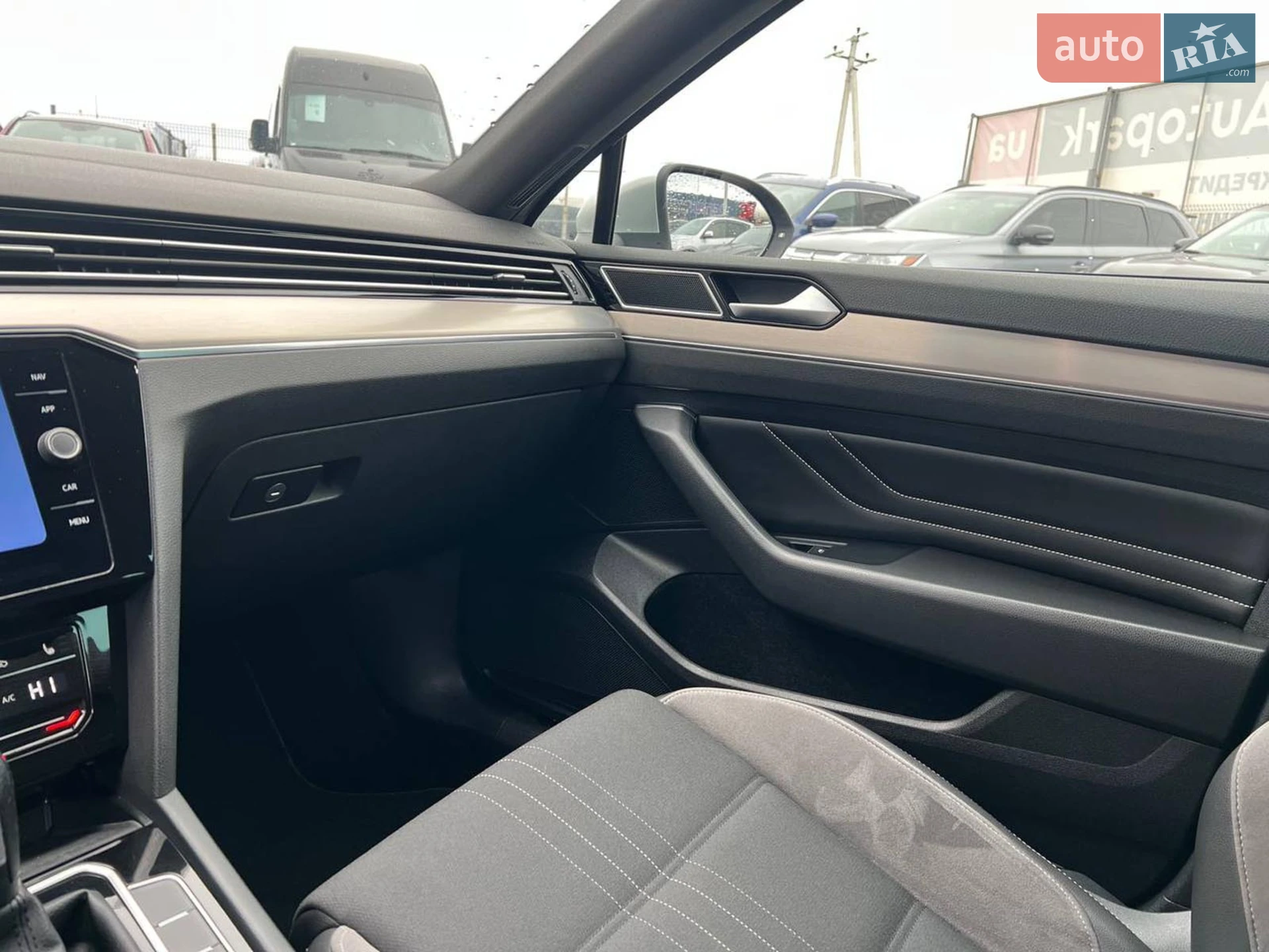 2022 Volkswagen Passat - мініатюра 29