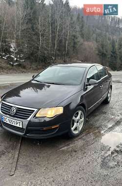 Седан Volkswagen Passat 2005 в Сколе