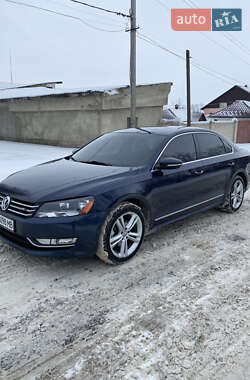Седан Volkswagen Passat 2012 в Тульчині