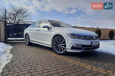 Седан Volkswagen Passat 2018 в Стрию