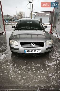 Седан Volkswagen Passat 2002 в Вінниці