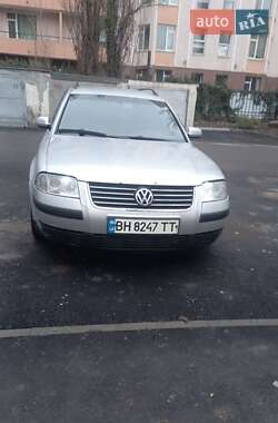 Универсал Volkswagen Passat 2002 в Одессе