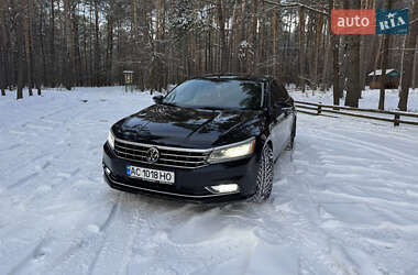 Седан Volkswagen Passat 2016 в Ковелі