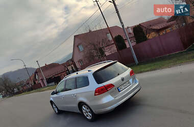 Универсал Volkswagen Passat 2011 в Сваляве