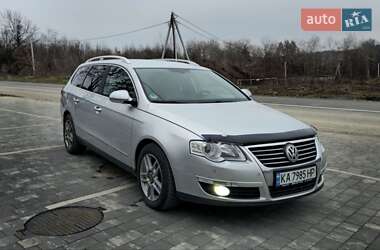 Універсал Volkswagen Passat 2010 в Ужгороді