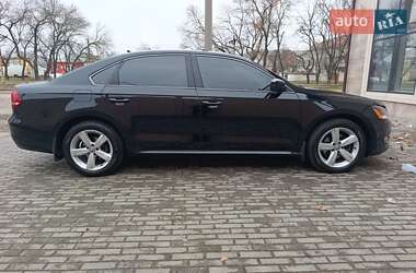Седан Volkswagen Passat 2015 в Николаеве