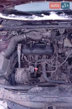 Универсал Volkswagen Passat 1995 в Ровно