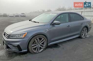 Седан Volkswagen Passat 2017 в Тернополі