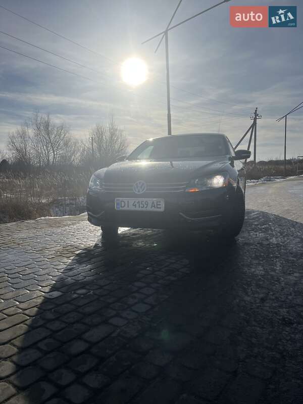 Седан Volkswagen Passat 2015 в Шептицькому
