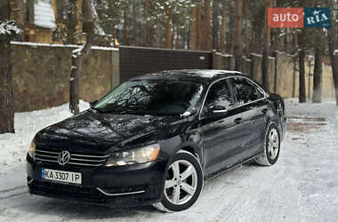 Седан Volkswagen Passat 2012 в Києві