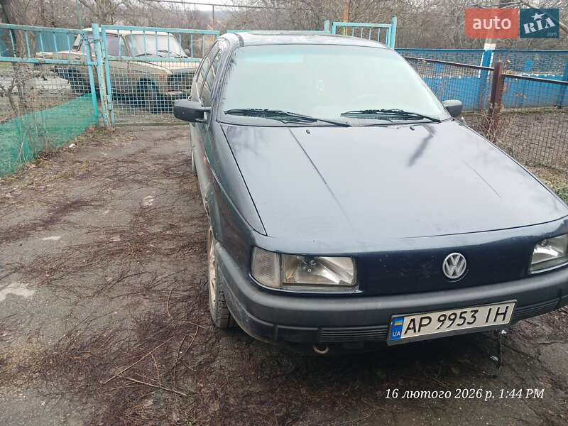 Volkswagen Passat 1992