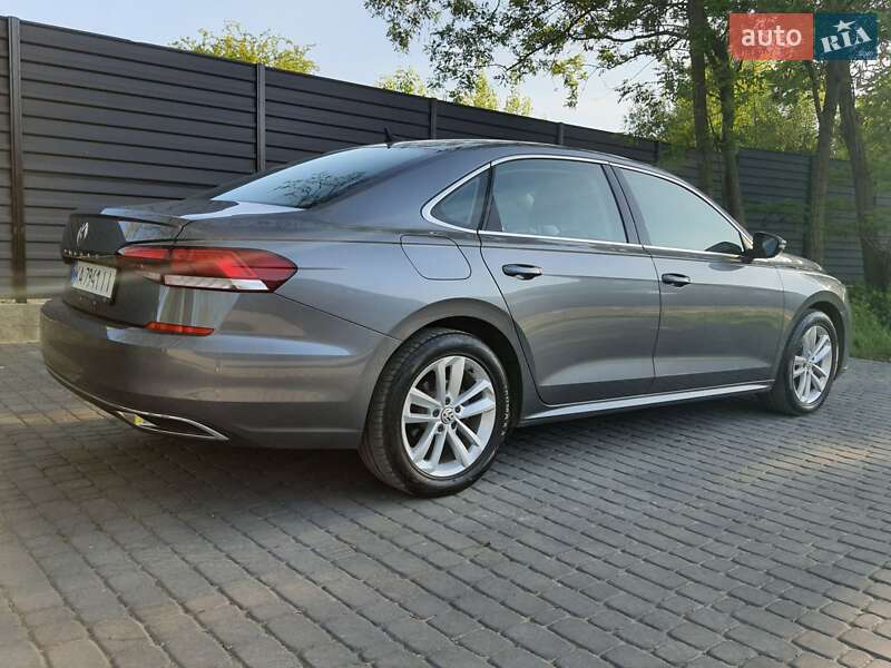 Седан Volkswagen Passat 2020 в Киеве