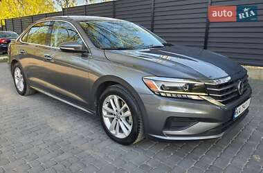 Седан Volkswagen Passat 2020 в Києві