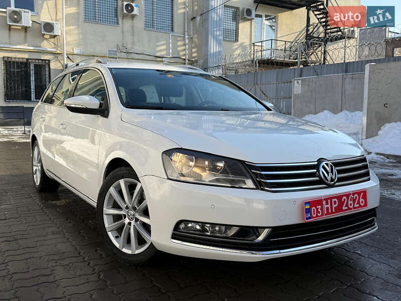 Volkswagen Passat 2011