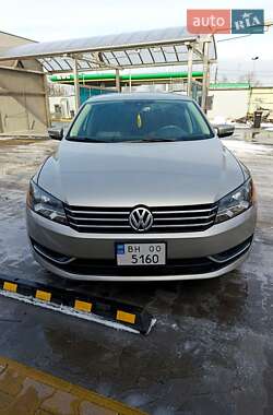 Седан Volkswagen Passat 2012 в Миколаєві