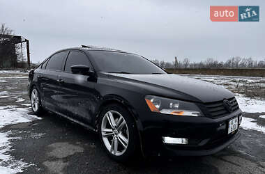 Седан Volkswagen Passat 2013 в Днепре